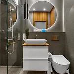 Apartman Lotnisko Chopina Modern By Bookinghost Varsó