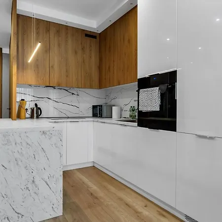 Lotnisko Chopina Modern Apartment