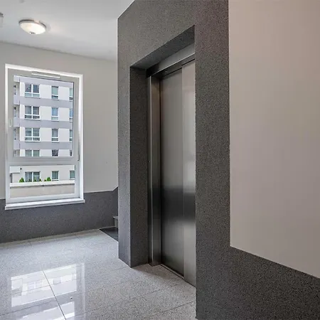 Appartement Lotnisko Chopina Modern By Bookinghost *